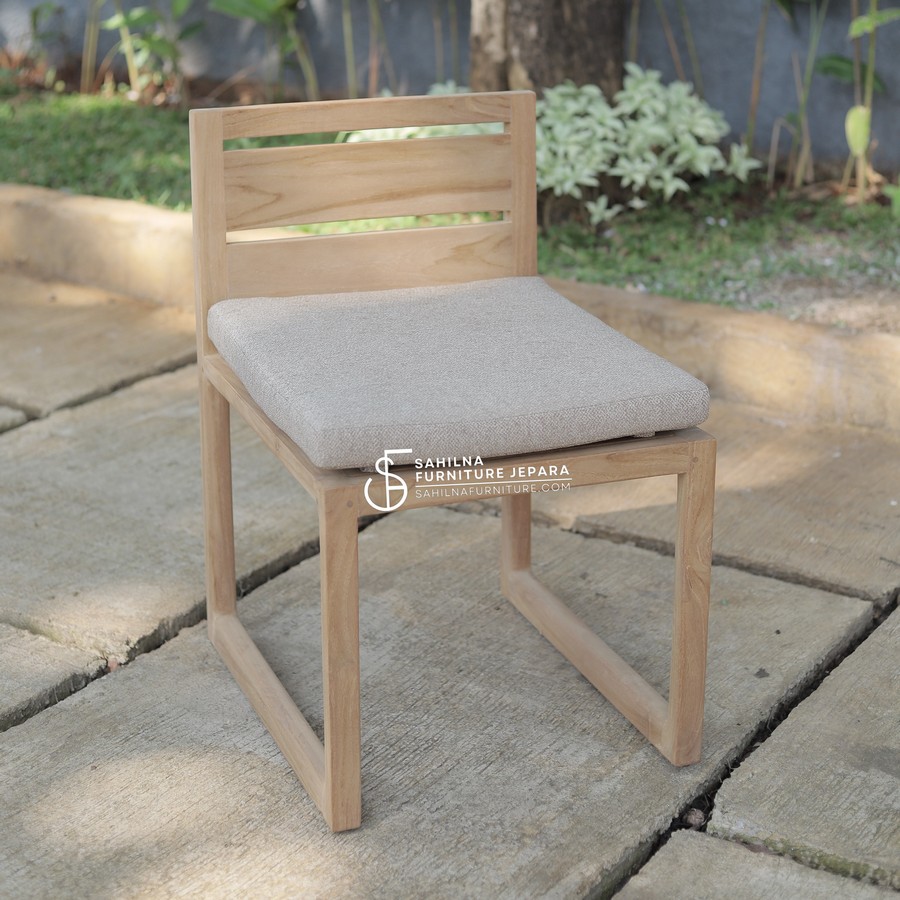 teak outdoor dining chair