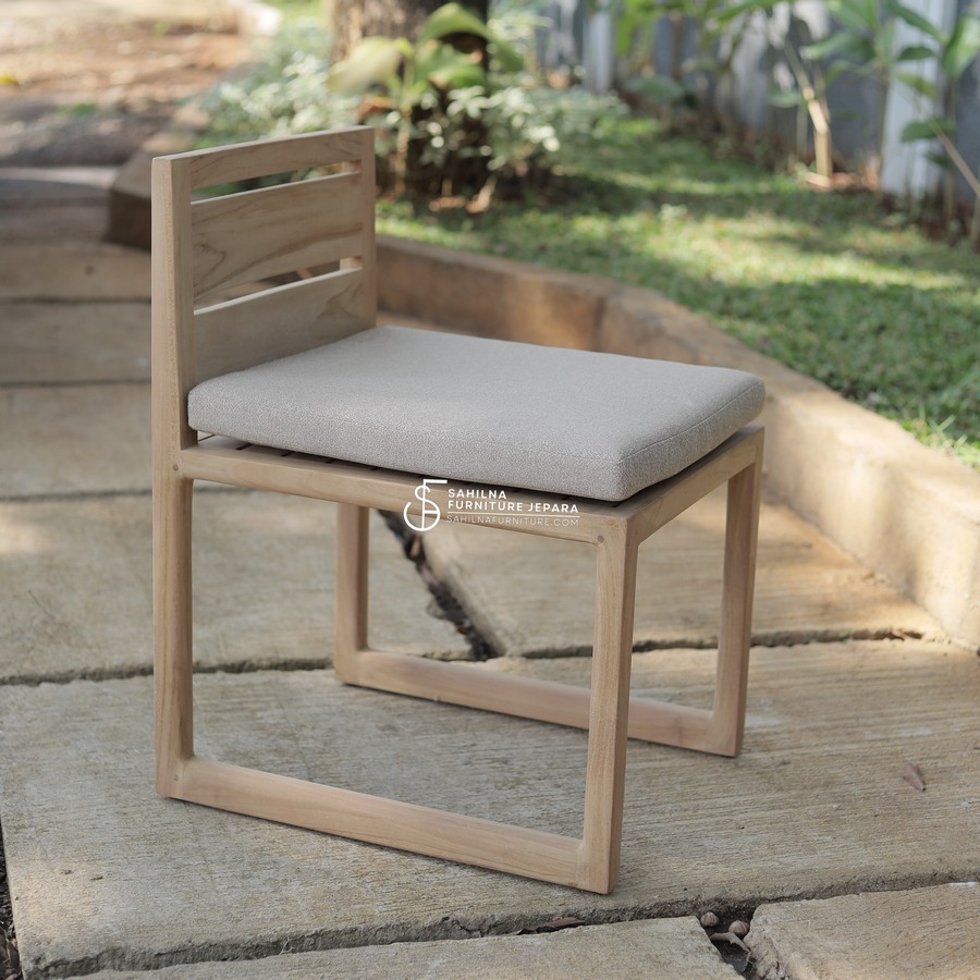 teak outdoor dining chair