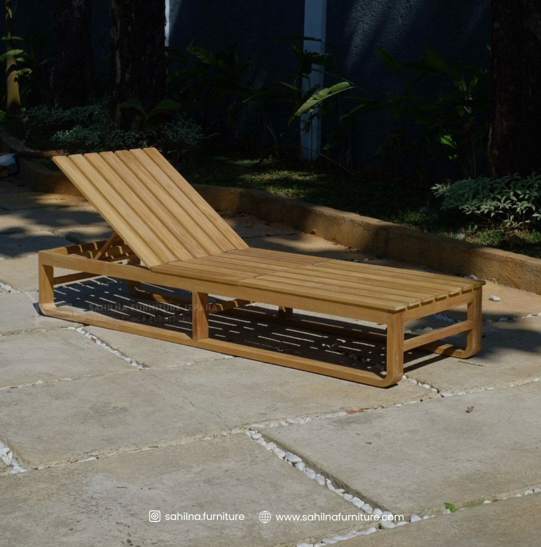 teak garden sunbed