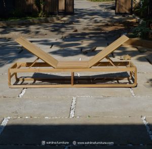 teak garden sunbed