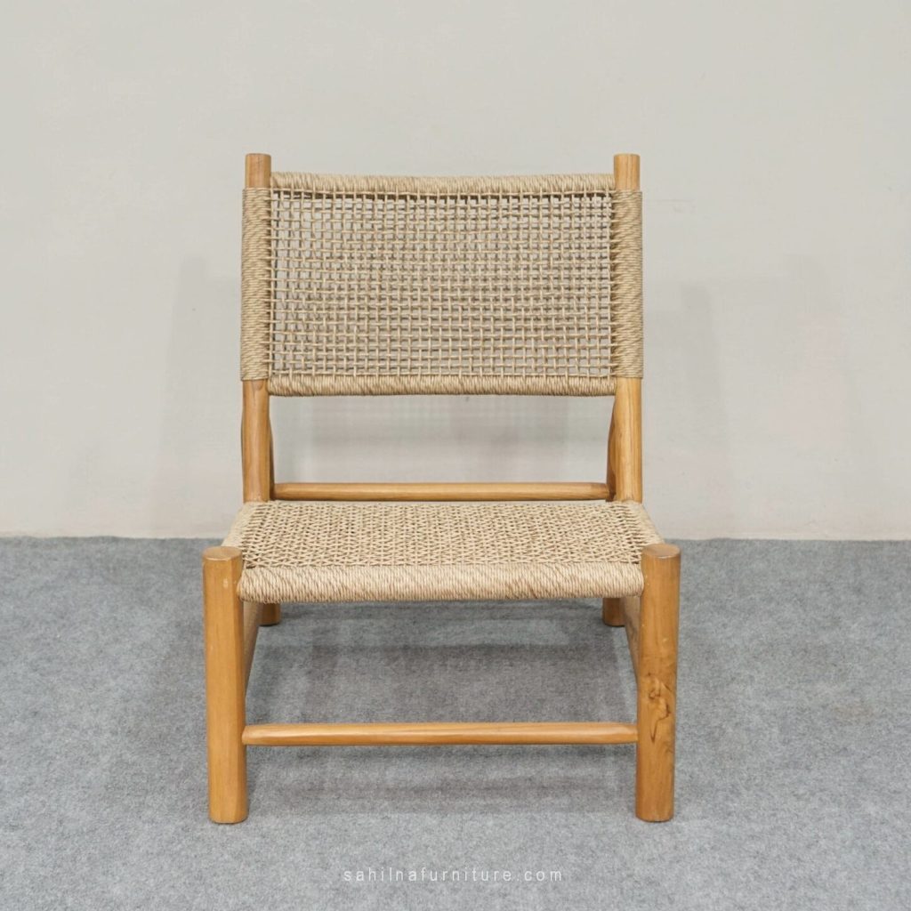Wooden easy Chair